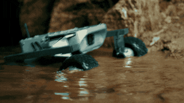 leo-rover-waterproof-all-terrain